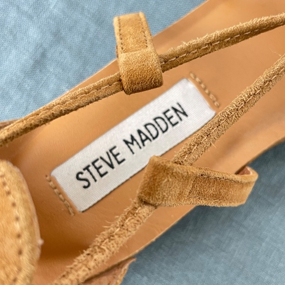 Steve Madden Swizzle Tan Leather Flat Sandals Fringe Details - Picture 5 of 7
